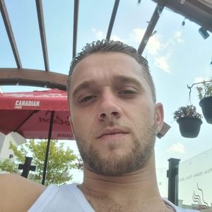 Meet your Posher, Dillon